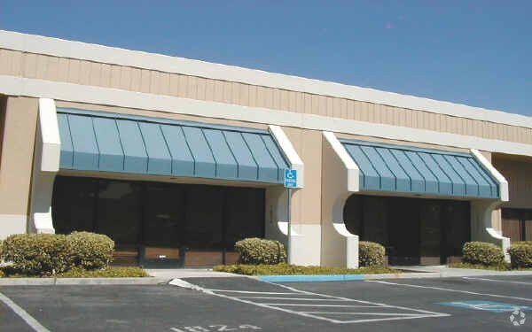 More Photos Of 1820-1828 Stone Ave, San Jose Warehouse For Lease
