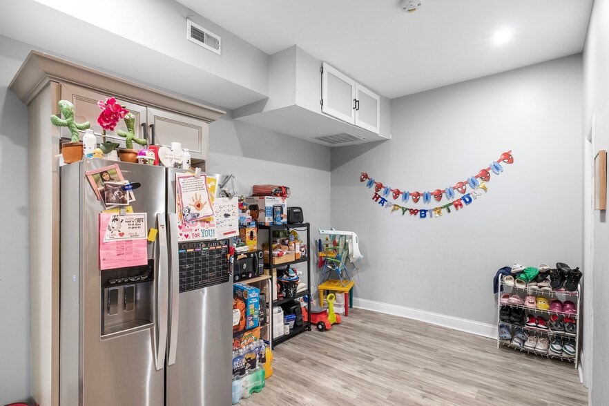 More Photos Of 423 Atlantic Ave, Egg Harbor City Multifamily For Sale