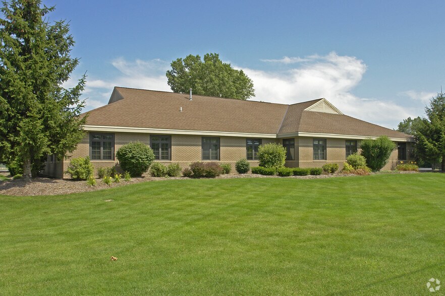 Primary Photo Of 388 Garden Ave, Holland Medical For Sale