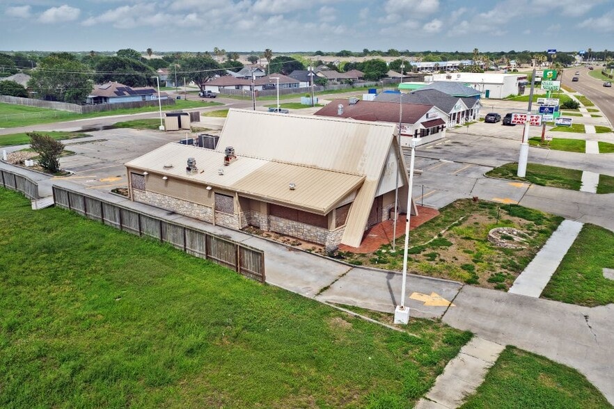 More Photos Of 2474 State Highway 361, Ingleside Fast Food For Sale