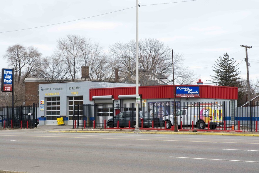 More Photos Of , Detroit General Retail For Sale