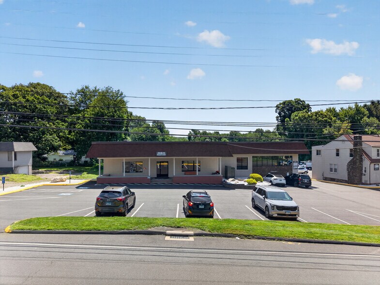 Primary Photo Of 464 Wolcott Rd, Wolcott Office For Lease