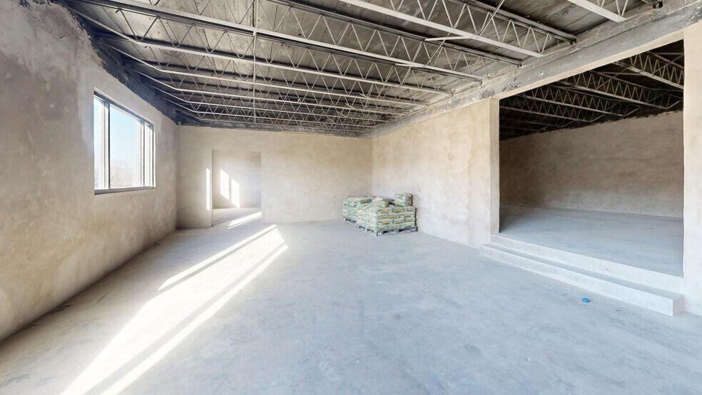 More Photos Of 750 Edison Ave, Sunbury Warehouse For Sale