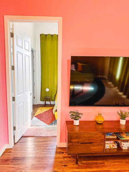 More Photos Of 916 Buchanan St, Nashville Apartments For Sale