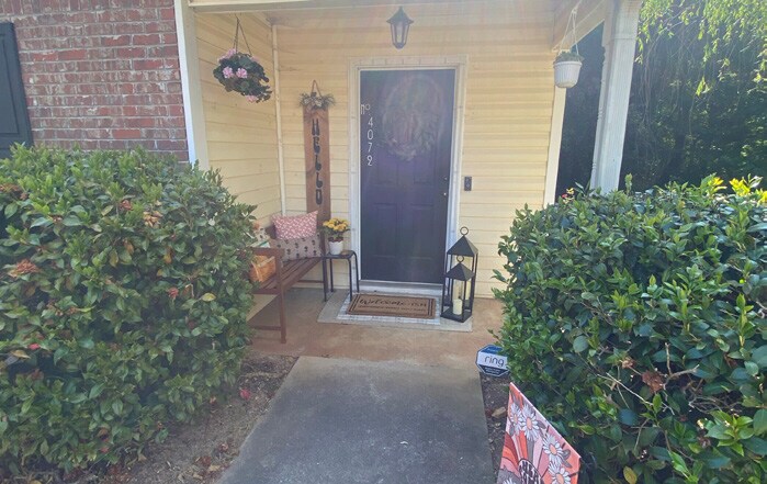More Photos Of 4024-4078 Hidden Hollow Dr, Gainesville Apartments For Sale