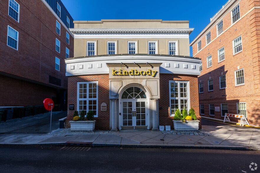 More Photos Of 16 Chambers St, Princeton Medical For Sale