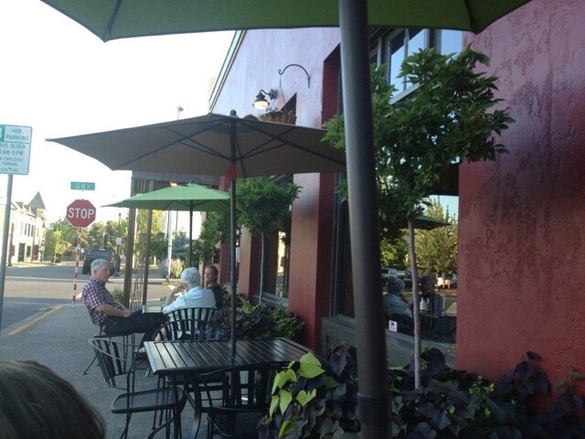 More Photos Of 234 SW 5th St, Grants Pass Restaurant For Lease