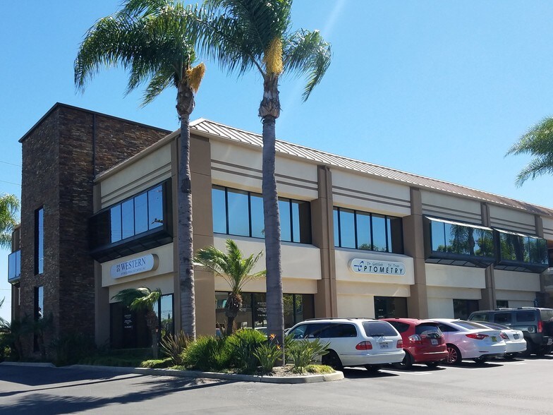 More Photos Of 15061 Springdale St, Huntington Beach Office For Lease