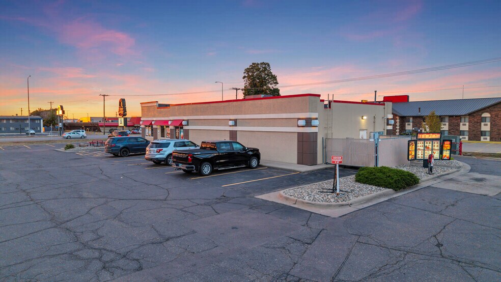 More Photos Of 5050 N Cliff Ave, Sioux Falls Fast Food For Sale
