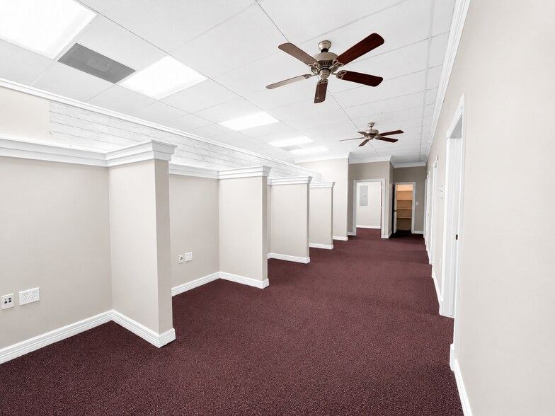 More Photos Of 3016 E Villa Maria Rd, Bryan Freestanding For Sale