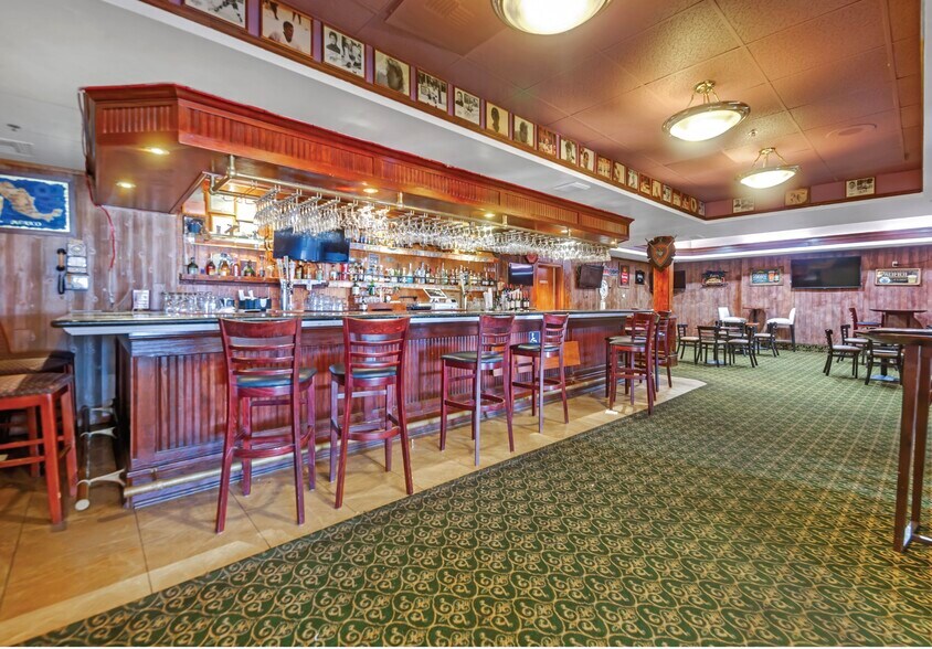 More Photos Of 5250 W El Segundo Blvd, Hawthorne Hotel For Lease