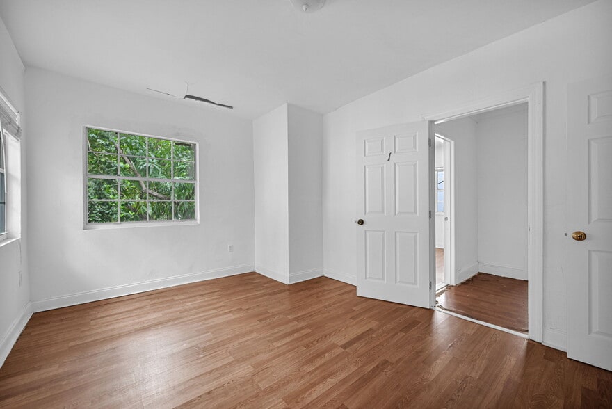 More Photos Of 452 NE 30th St, Miami Land For Sale