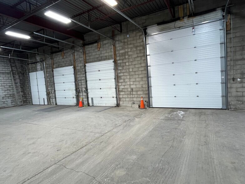 More Photos Of 161 Bartley Dr, Toronto Manufacturing For Lease