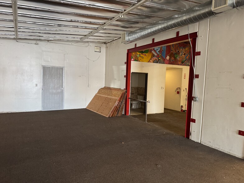 More Photos Of 13161-13245 Harbor Blvd, Garden Grove Restaurant For Lease
