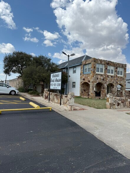 More Photos Of , Big Spring Unknown For Sale