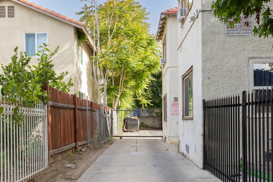 More Photos Of 734 W Virginia St, San Bernardino Apartments For Sale