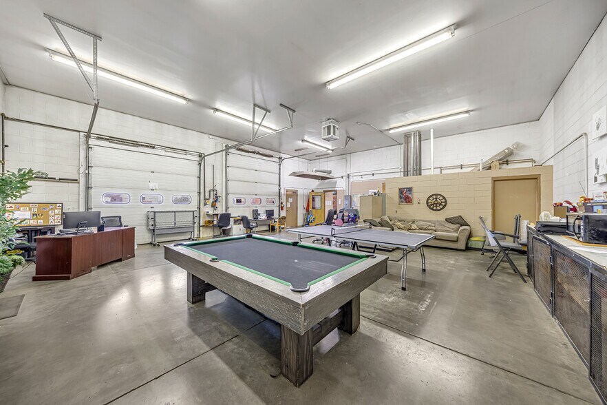 More Photos Of 389 Roberts Ct, Grand Junction Service For Sale