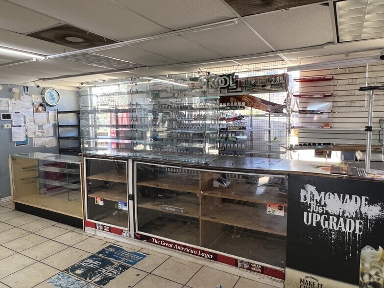 More Photos Of 1060 Canal Blvd, Thibodaux Convenience Store For Sale