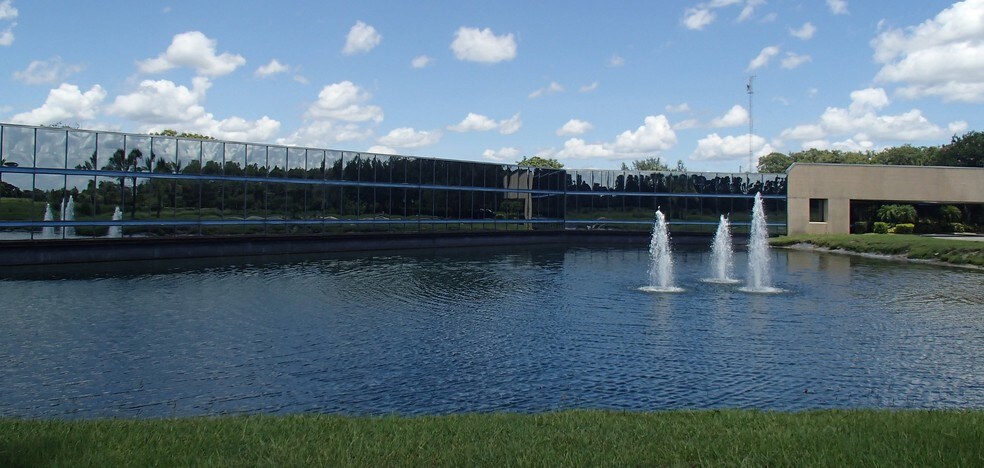 More Photos Of 396 Rinehart Rd, Lake Mary Office For Lease