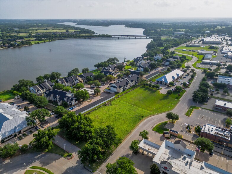 More Photos Of 1100 Crawford Ave, Granbury Land For Sale