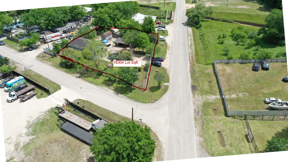 Primary Photo Of 5228 Fuqua Gardens Vw, Houston Storefront Retail Residential For Sale