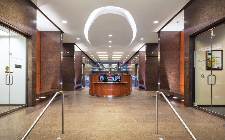More Photos Of 3000 Post Oak Blvd, Houston Office For Lease