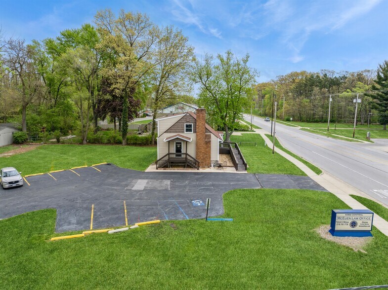 More Photos Of 6382 Central Ave, Portage Office For Sale