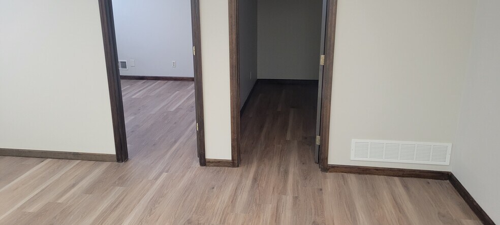 More Photos Of 185 N Brookwood Ave, Hamilton Medical For Lease