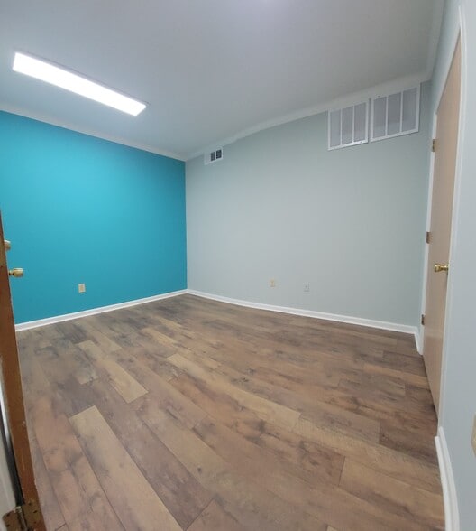More Photos Of 433 Harrison Ave, Panama City Office For Lease