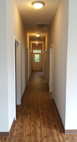 More Photos Of 640 Morse Ave, Murrells Inlet Office For Lease