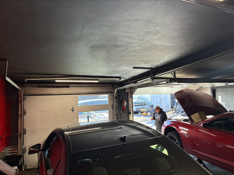 More Photos Of 5380 N Federal Blvd, Denver Auto Repair For Sale