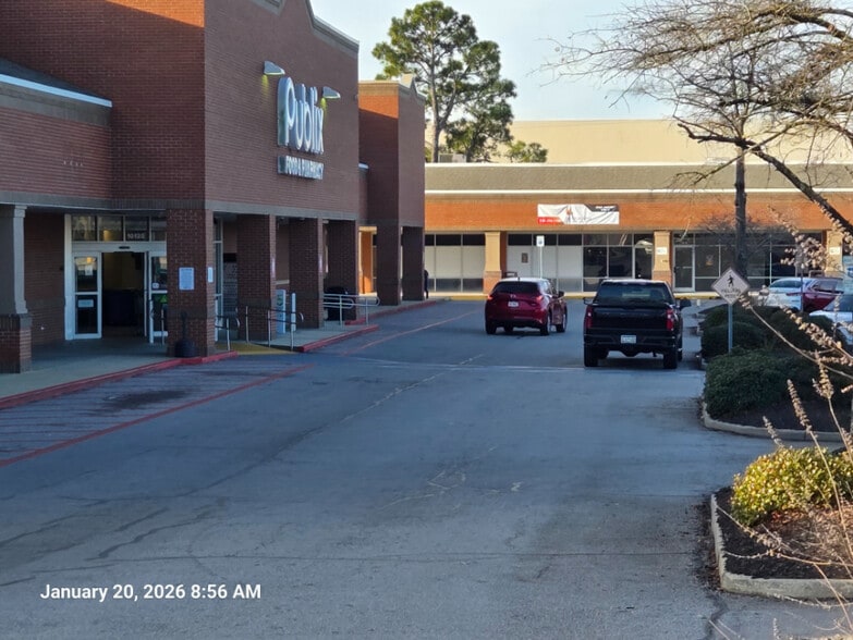 More Photos Of 10128 Two Notch Rd, Columbia Storefront For Lease