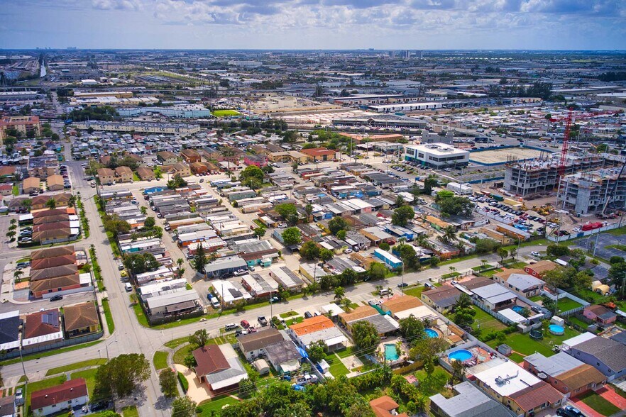 More Photos Of 1401 W 29th St, Hialeah Manufactured Housing Mobile Home Park For Sale
