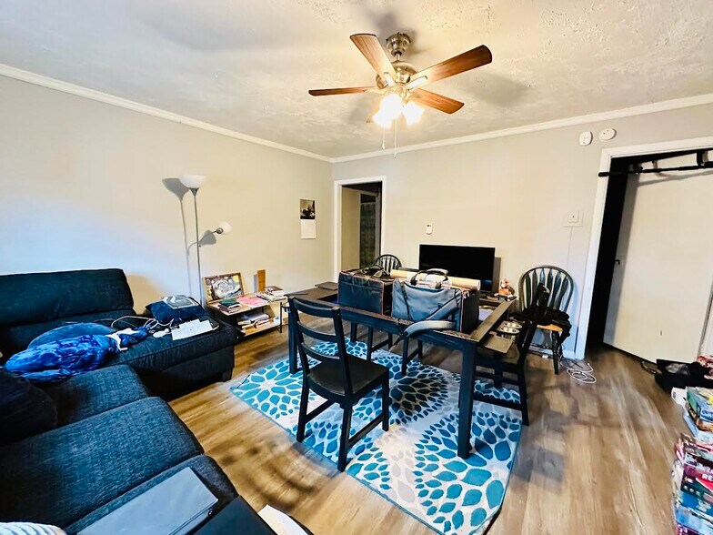 More Photos Of 2208 Woodstock Ave, Pittsburgh Specialty For Sale