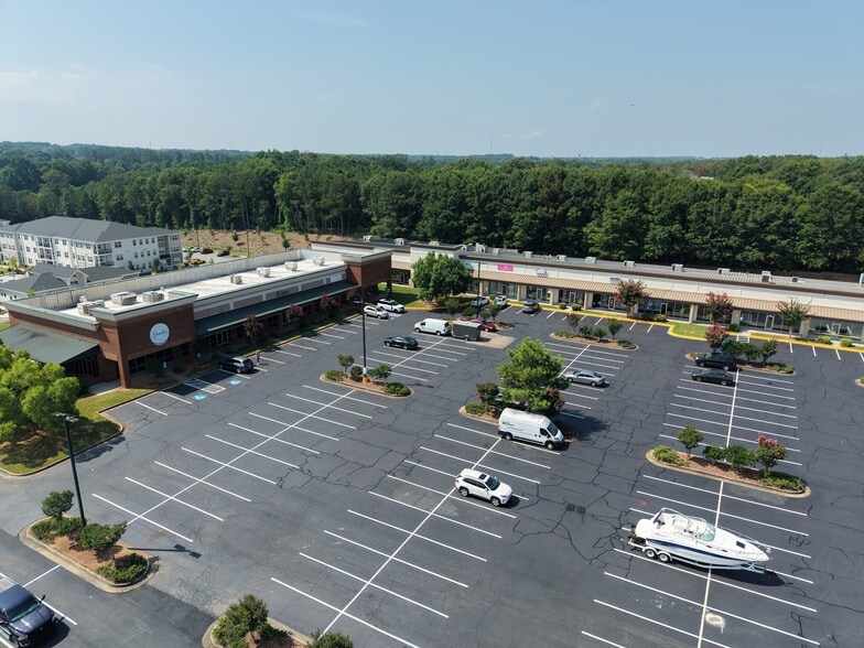 More Photos Of 1300-1500 McDonough Pky, McDonough Unknown For Lease