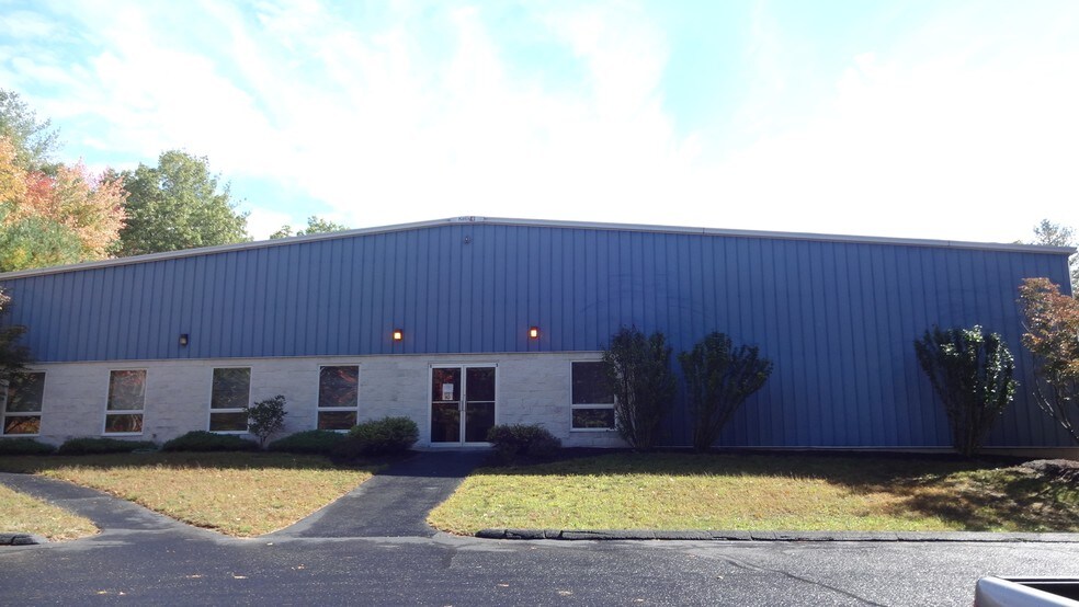 Primary Photo Of 122 Industrial Park Rd, Sterling Warehouse For Sale