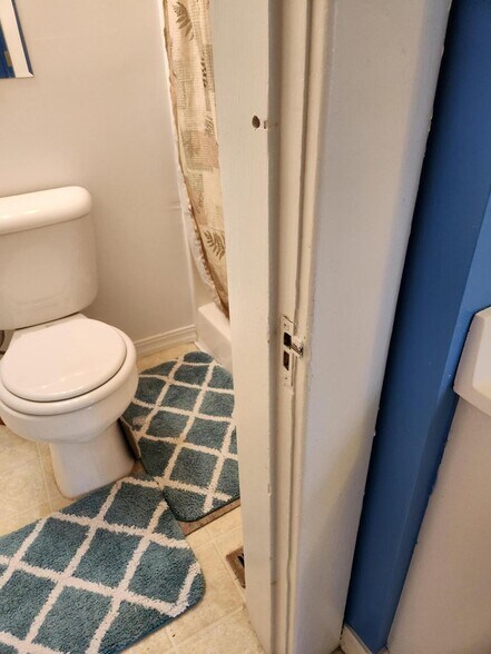 More Photos Of 325 S 5th St, Klamath Falls Medical For Sale