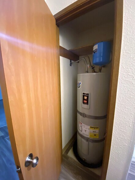 More Photos Of 5810-5816 77th St W, Lakewood Apartments For Sale