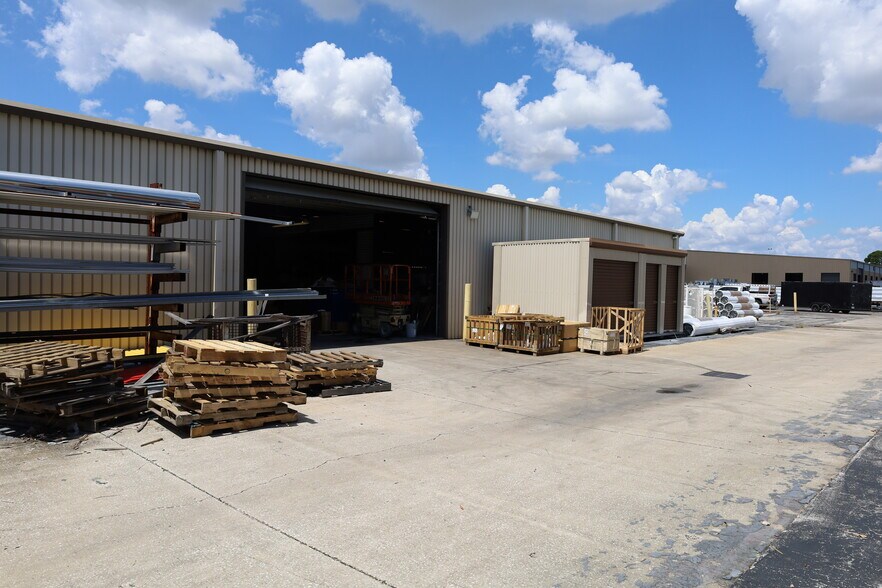 More Photos Of 10407 Rocket Blvd, Orlando Manufacturing For Sale