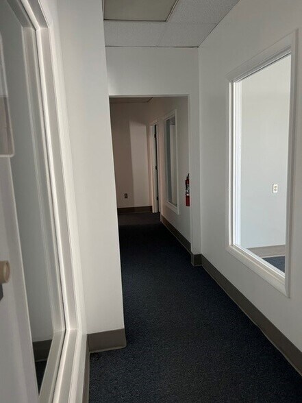 More Photos Of 1012 Kanawha Blvd, Charleston Office For Lease