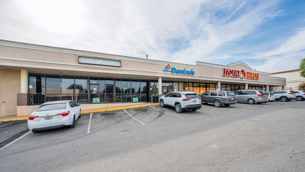 More Photos Of 5810-5840 SE Abshier Blvd, Belleview Storefront For Sale