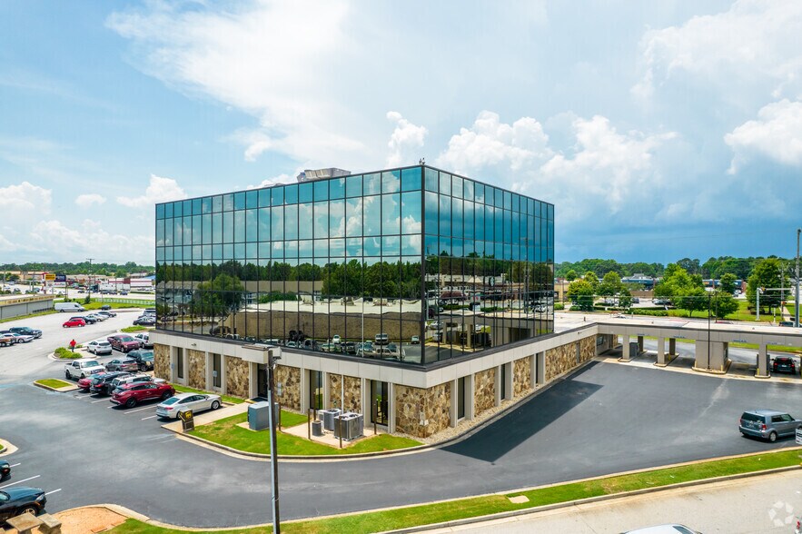More Photos Of 1540 Highway 138 SE, Conyers Office For Lease