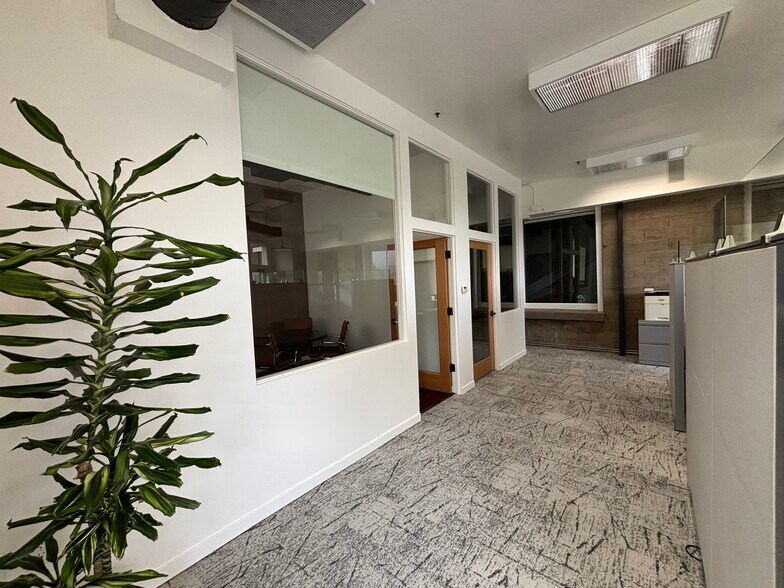 More Photos Of 1040 Main St, Napa Office For Lease