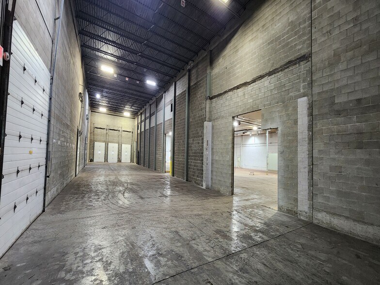 More Photos Of 1810 Kosmina Rd, Vernon Manufacturing For Sale