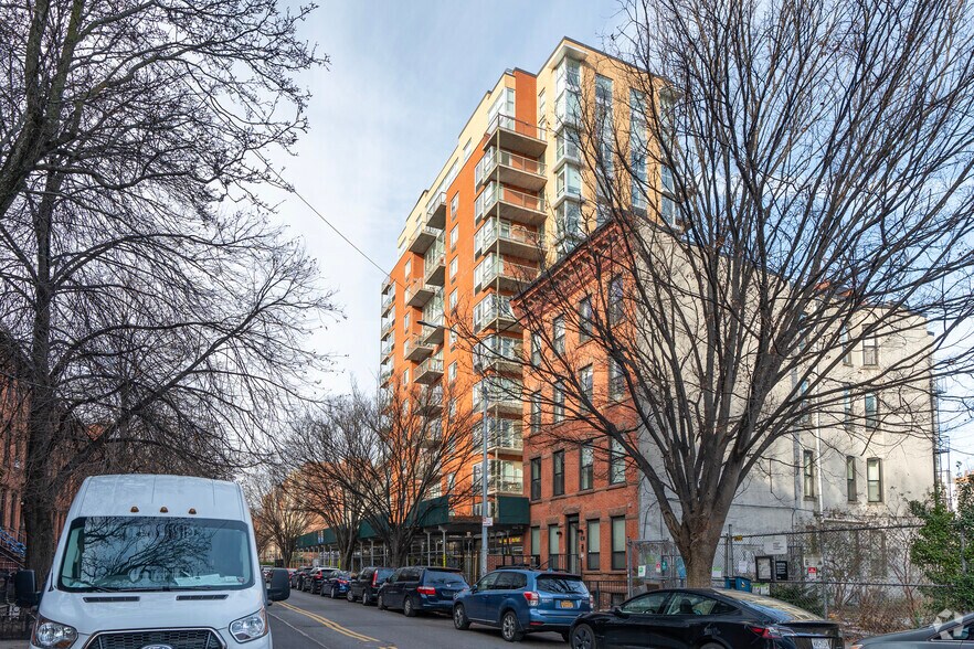 More Photos Of 333 Greene Ave, Brooklyn Apartments For Sale