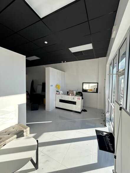 More Photos Of 1461 N Goldenrod Rd, Orlando Unknown For Lease