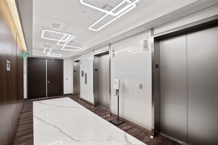 More Photos Of 460-464 N Beverly Dr, Beverly Hills Office For Lease