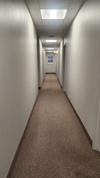 More Photos Of 20 South St, Morristown Loft Creative Space For Lease