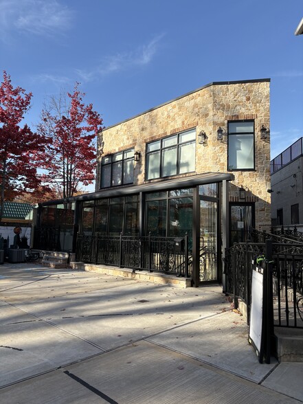 Primary Photo Of 475 Belfield Ave, Staten Island Office For Lease