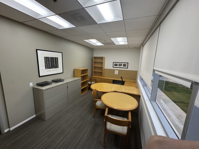 More Photos Of 59 Peters Canyon Rd, Irvine Research And Development For Sale